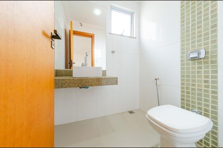 Apartamento para alugar com 160m², 3 quartos e 2 vagas Apartamento para alugar com 160m², 3 quartos e 2 vagasLavabo