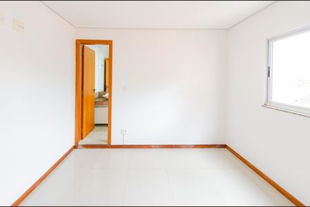 Apartamento para alugar com 160m², 3 quartos e 2 vagas Apartamento para alugar com 160m², 3 quartos e 2 vagasSuíte