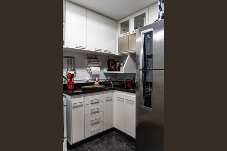 Apartamento à venda com 70m², 2 quartos e 2 vagasCozinha