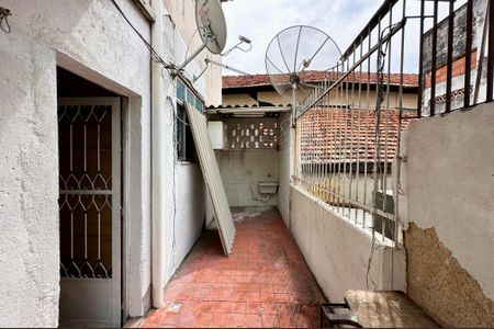 Apartamento para alugar com 100m², 2 quartos e sem vagaÁrea de Serviço