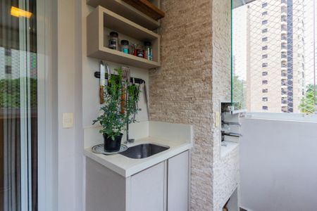 Varanda de apartamento à venda com 4 quartos, 221m² em Paraíso, São Paulo