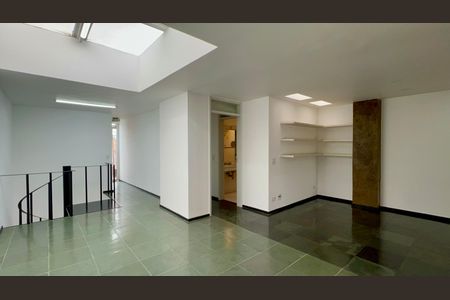 Sala de apartamento à venda com 4 quartos, 222m² em Sumarezinho, São Paulo