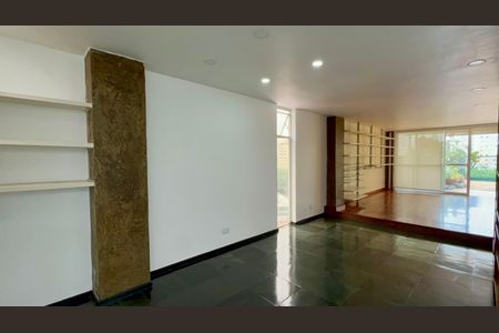 Sala de apartamento à venda com 4 quartos, 222m² em Sumarezinho, São Paulo