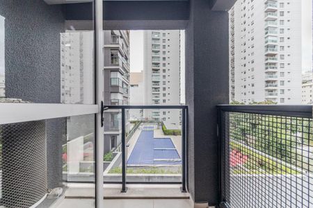 Varanda de apartamento à venda com 1 quarto, 26m² em Pinheiros, São Paulo