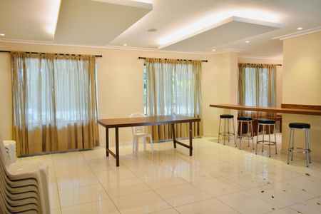 Apartamento à venda com 116m², 3 quartos e 1 vaga Apartamento à venda com 116m², 3 quartos e 1 vagaÁrea comum - Salão de festas