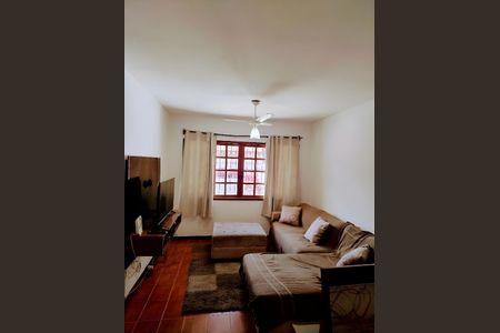 Sala de casa de condomínio para alugar com 2 quartos, 120m² em Itaipu, Niterói