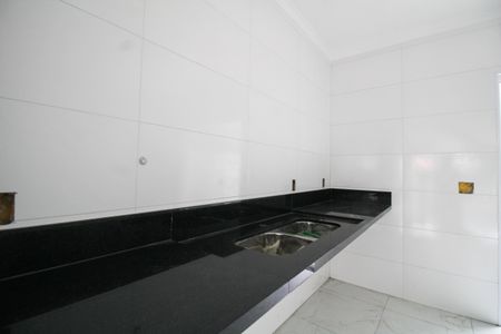 Casa à venda com 120m², 3 quartos e 2 vagas Casa à venda com 120m², 3 quartos e 2 vagasCozinha