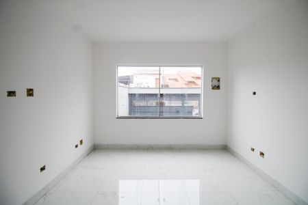 Casa à venda com 120m², 3 quartos e 2 vagas Casa à venda com 120m², 3 quartos e 2 vagasSala