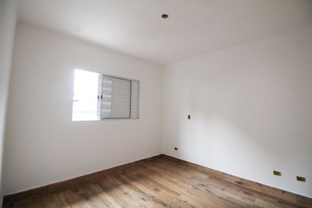 Casa à venda com 120m², 3 quartos e 2 vagas Casa à venda com 120m², 3 quartos e 2 vagasQuarto 3