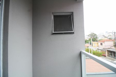 Casa à venda com 120m², 3 quartos e 2 vagas Casa à venda com 120m², 3 quartos e 2 vagasSuite - Varanda