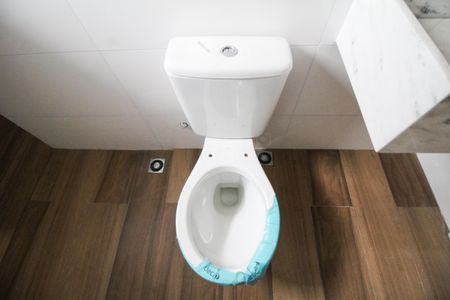 Casa à venda com 120m², 3 quartos e 2 vagas Casa à venda com 120m², 3 quartos e 2 vagasBanheiro 2