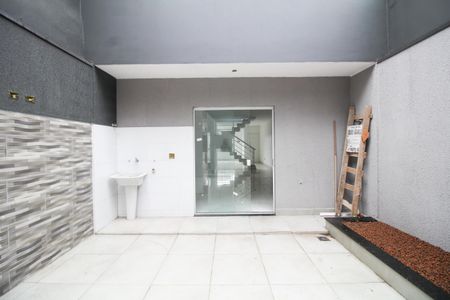 Casa à venda com 120m², 3 quartos e 2 vagas Casa à venda com 120m², 3 quartos e 2 vagasÁrea de Serviço