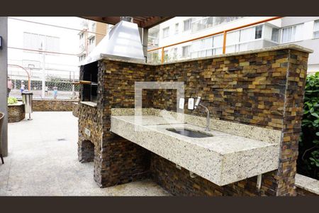 Apartamento para alugar com 102m², 3 quartos e 2 vagas Apartamento para alugar com 102m², 3 quartos e 2 vagasÁrea comum - Churrasqueira