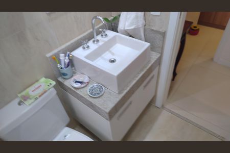 Apartamento para alugar com 102m², 3 quartos e 2 vagas Apartamento para alugar com 102m², 3 quartos e 2 vagasBanheiro