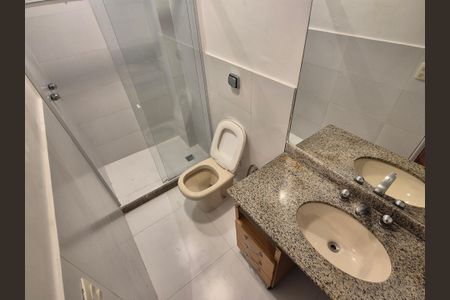 Apartamento para alugar com 120m², 3 quartos e 3 vagas Apartamento para alugar com 120m², 3 quartos e 3 vagasBanheiro da Suíte