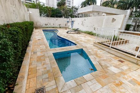Apartamento à venda com 56m², 2 quartos e 1 vaga Apartamento à venda com 56m², 2 quartos e 1 vagaÁrea comum - Piscina