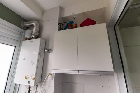 Apartamento à venda com 56m², 2 quartos e 1 vaga Apartamento à venda com 56m², 2 quartos e 1 vagaDetalhe da area de serviço