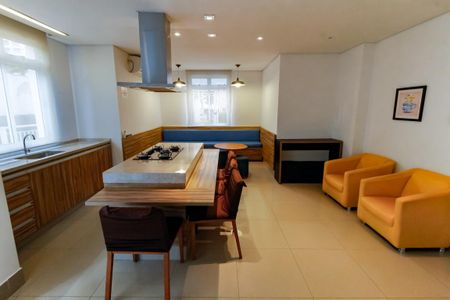 Apartamento à venda com 56m², 2 quartos e 1 vaga Apartamento à venda com 56m², 2 quartos e 1 vagaÁrea comum - Salão de festas