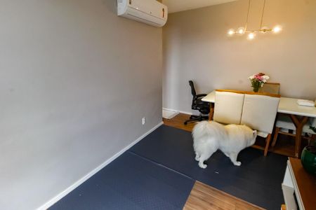 Sala de apartamento à venda com 2 quartos, 56m² em Vila Suzana, São Paulo
