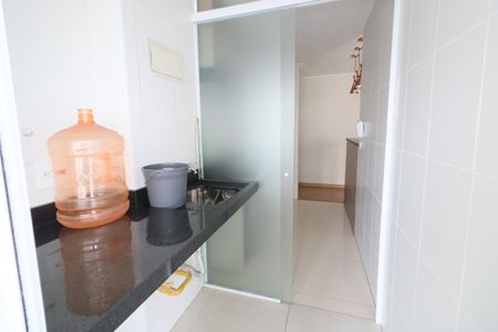 Apartamento para alugar com 61m², 2 quartos e 2 vagasCozinha e Área de Serviço