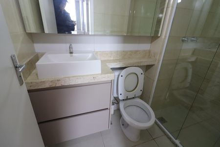 Apartamento para alugar com 61m², 2 quartos e 2 vagasBanheiro da Suíte 1