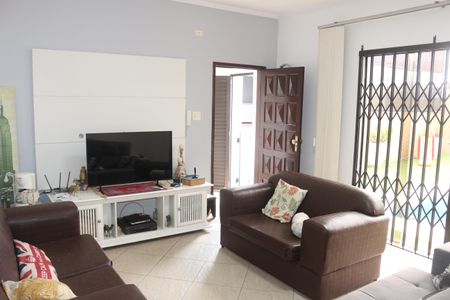 Casa para alugar com 279m², 3 quartos e 8 vagasSala de TV