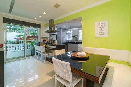 Casa à venda com 565m², 4 quartos e 5 vagas