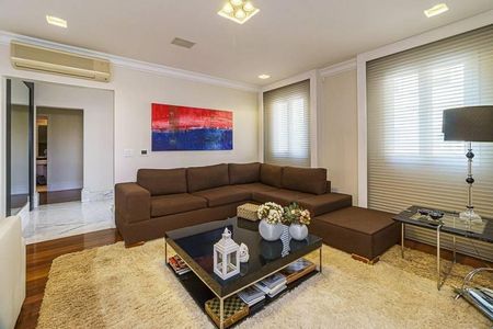 Casa à venda com 4 quartos, 565m² em Chácara Monte Alegre, São Paulo