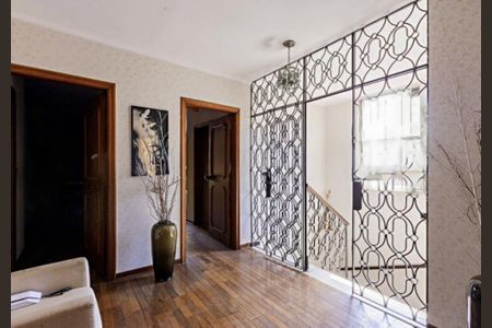 Casa à venda com 4 quartos, 271m² em Vila Madalena, São Paulo