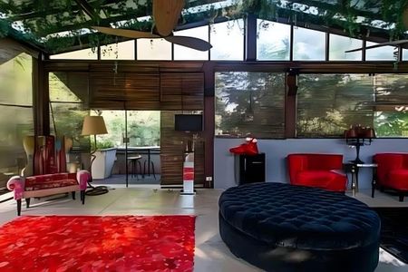 Casa à venda com 423m², 4 quartos e 6 vagas