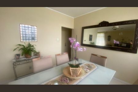 Casa à venda com 4 quartos, 280m² em Lapa, São Paulo