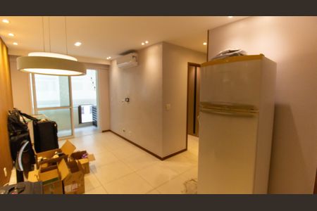 Sala de apartamento para alugar com 2 quartos, 70m² em Centro, Niterói