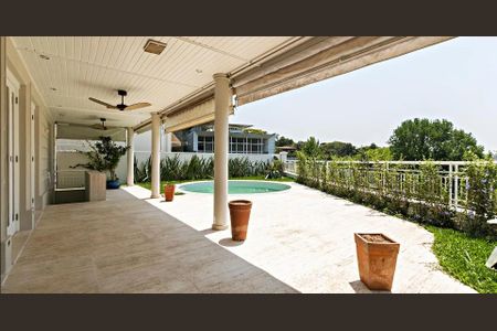 Casa à venda com 603m², 4 quartos e 8 vagas