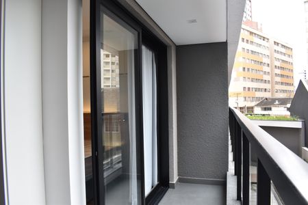 Sacada do Studio de apartamento para alugar com 1 quarto, 35m² em Cristo Rei, Curitiba