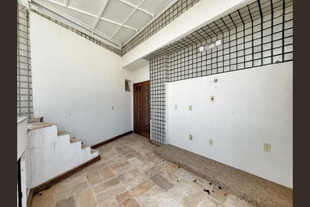 Apartamento à venda com 110m², 1 quarto e 1 vaga Apartamento à venda com 110m², 1 quarto e 1 vagaCobertura