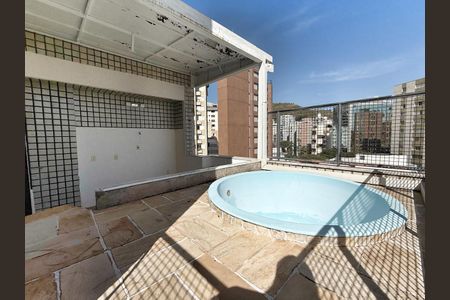 Apartamento à venda com 110m², 1 quarto e 1 vaga Apartamento à venda com 110m², 1 quarto e 1 vagaCobertura