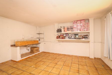 Casa à venda com 236m², 5 quartos e 3 vagas Casa à venda com 236m², 5 quartos e 3 vagasÁrea comum - Salão de festas