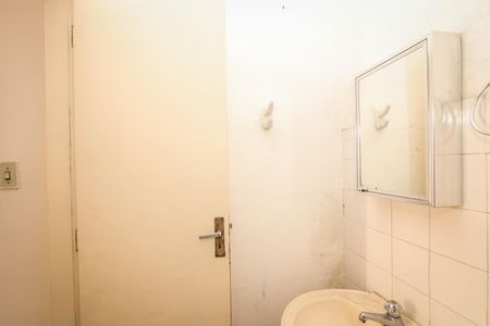 Casa à venda com 236m², 5 quartos e 3 vagas Casa à venda com 236m², 5 quartos e 3 vagasBanheiro da Casa 2