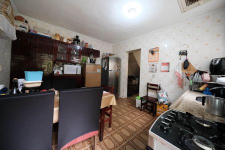 Casa à venda com 122m², 3 quartos e 2 vagasCozinha