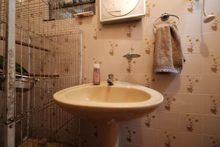 Casa à venda com 122m², 3 quartos e 2 vagasBanheiro 2