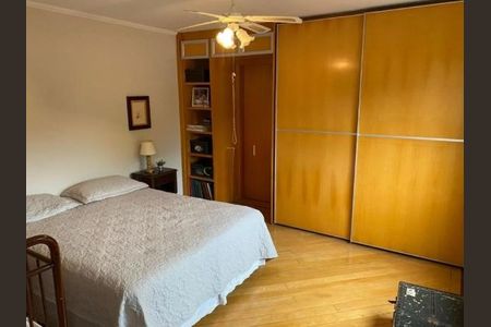 Casa à venda com 170m², 4 quartos e 2 vagas