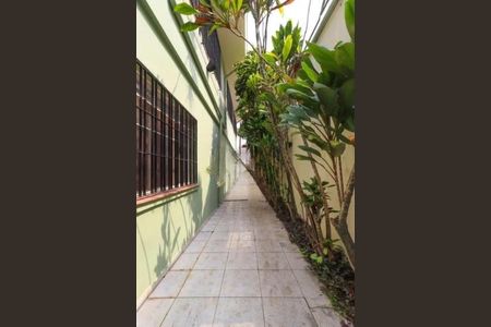 Casa à venda com 4 quartos, 277m² em Jardim Marajoara, São Paulo