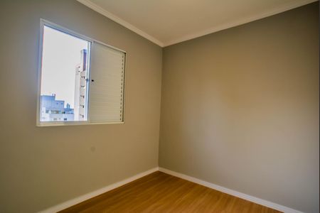 Quarto 1 de apartamento para alugar com 2 quartos, 50m² em Jardim Bela Vista, Santo André