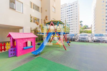 Apartamento à venda com 58m², 3 quartos e 1 vaga Apartamento à venda com 58m², 3 quartos e 1 vagaÁrea comum - Playground