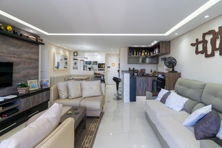 Apartamento à venda com 100m², 3 quartos e 2 vagasSala