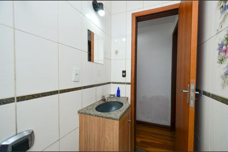 Apartamento à venda com 136m², 4 quartos e 2 vagas Apartamento à venda com 136m², 4 quartos e 2 vagasBanheiro Social