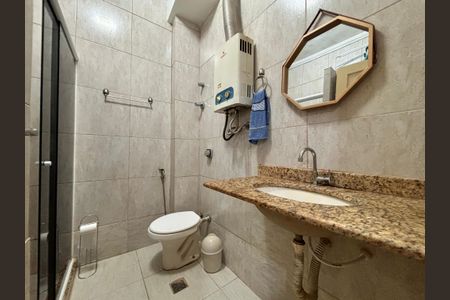 Banheiro de apartamento à venda com 1 quarto, 25m² em Copacabana, Rio de Janeiro