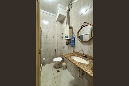 Banheiro de apartamento à venda com 1 quarto, 25m² em Copacabana, Rio de Janeiro