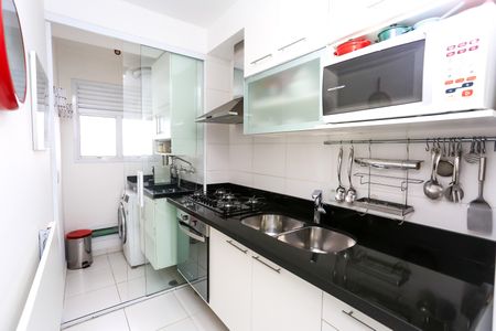 Apartamento à venda com 64m², 2 quartos e 1 vaga Apartamento à venda com 64m², 2 quartos e 1 vagaCozinha