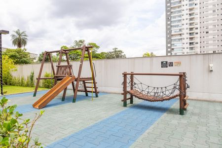 Apartamento à venda com 96m², 2 quartos e 2 vagas Apartamento à venda com 96m², 2 quartos e 2 vagasÁrea comum - Playground